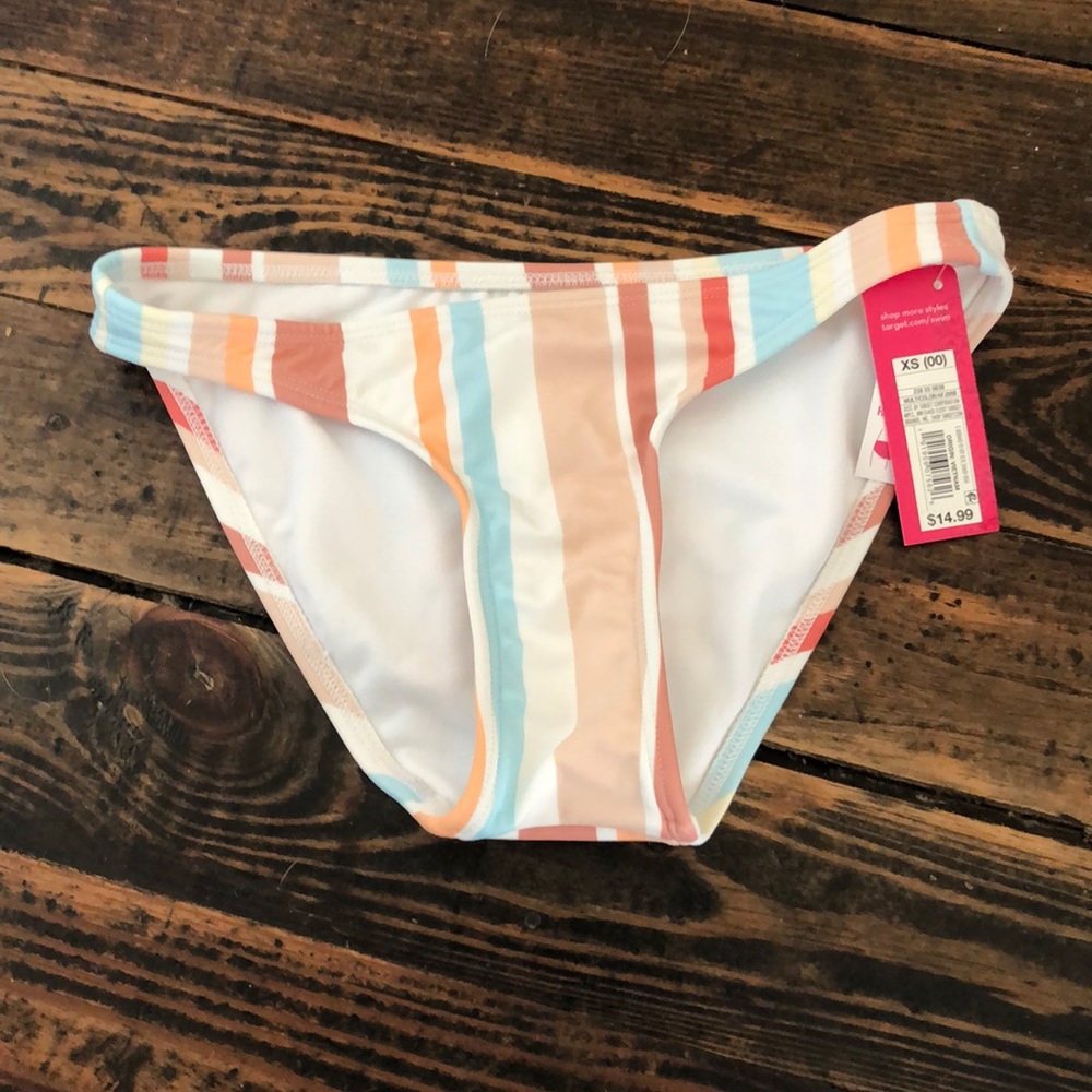 NWT bikini bottoms